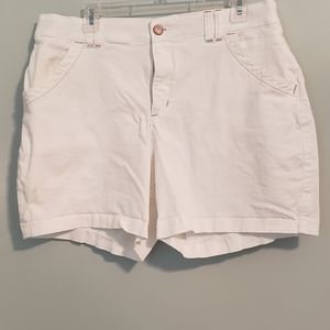 Lee Comfort white denim jean shorts size 16 medium
